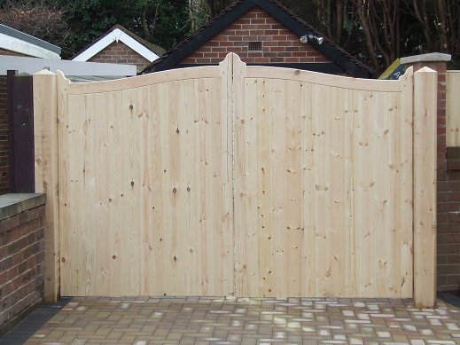 Gate