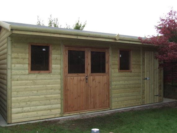 Summerhouse/Shed